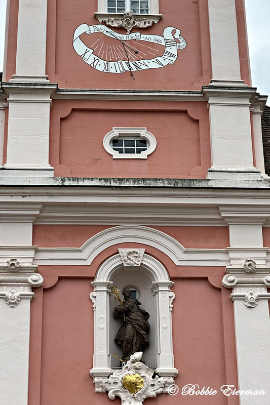  Basilica Detail