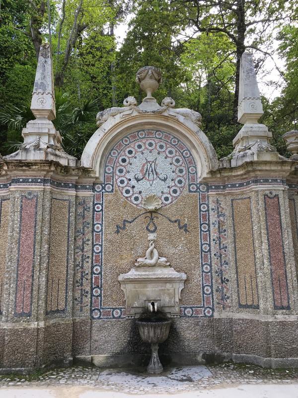 Fonts da Abundância, purest water in Portugal