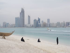 Un playa en Abu Dhabi