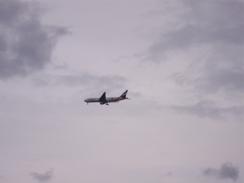 Emirates 777 on approach to BEY airport