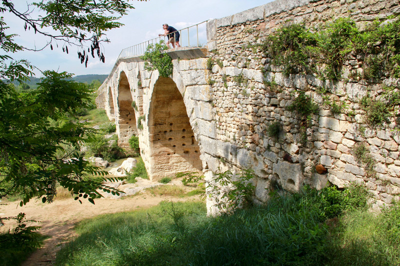 Pont Julien - a Roman relic