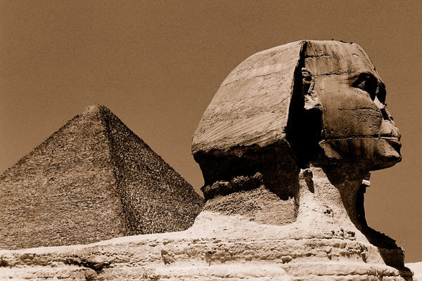 Giza Pyramid & The Sphinx