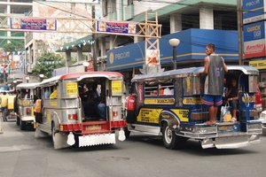 Jeepneys in Manila - Taxis everywhere!
