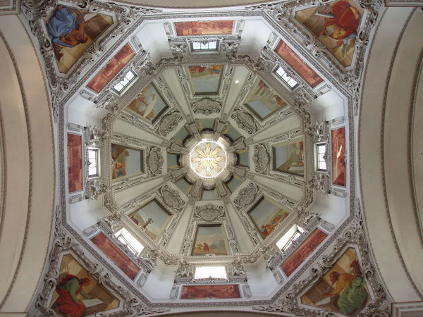 The dome, inside the Cathedral