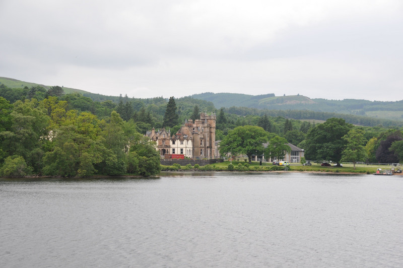 A country house on Loch Lomond  