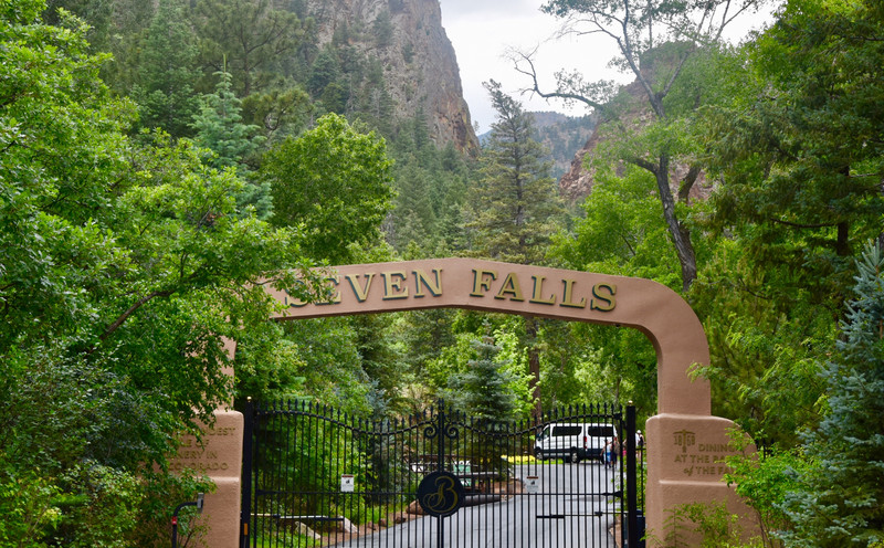 Seven Falls Entry