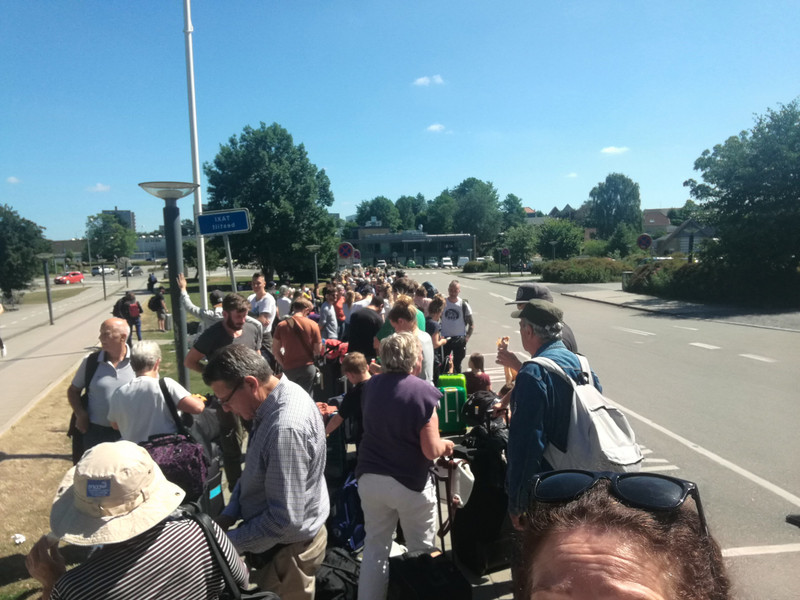 The queue for the bus in Fredericia