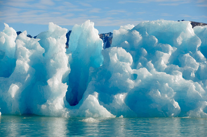 The artwork of an iceberg