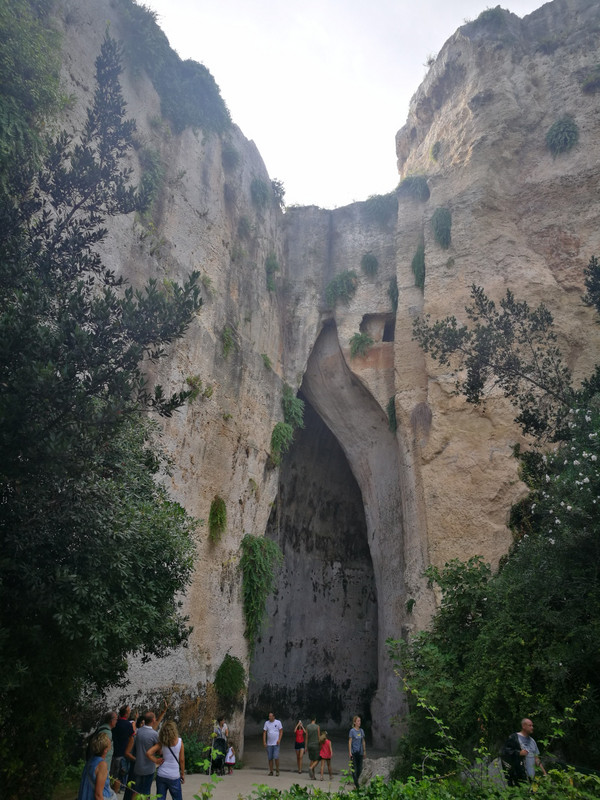 Entry to Dionysus' Ear