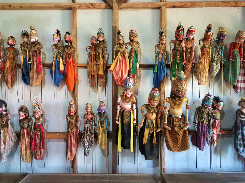 Traditional puppets