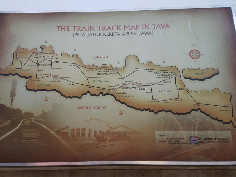 Map of train routes in Java