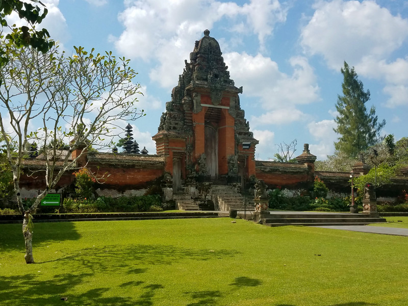 Taman Ayun Temple