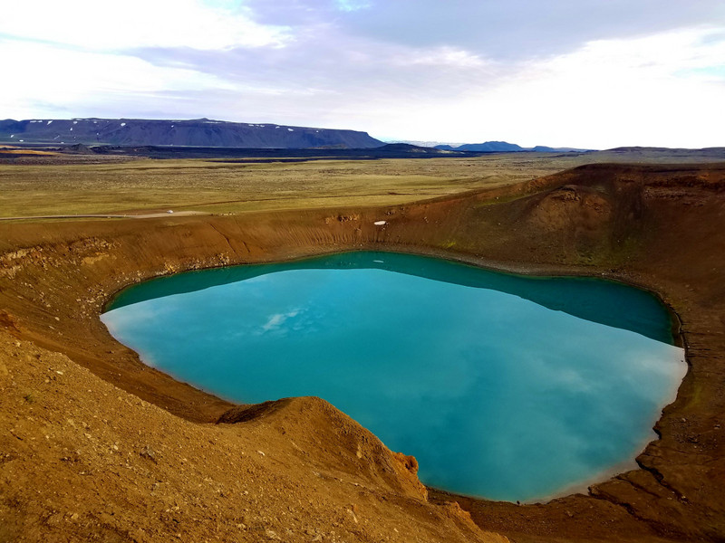 Viti crater lake