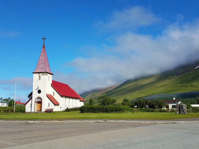 Church and monument for avalanche victims in Flateyri