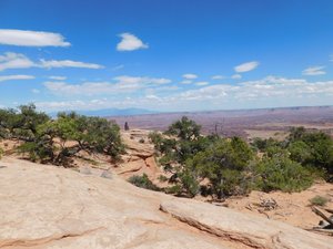 Mesa Arch trail, Canyonlands NP, I-Sky Division