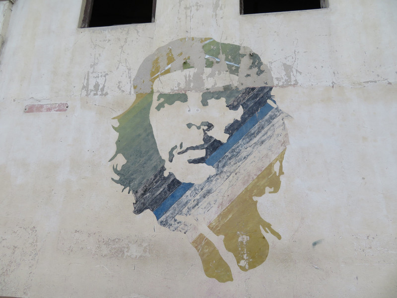 Mural of Che Guevara on Sierra Maestra Terminal 