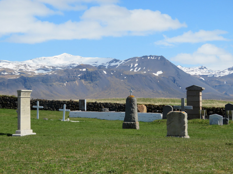 Búðir - Black Church's graveyard