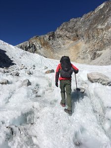 Glacial ascent to Cho La