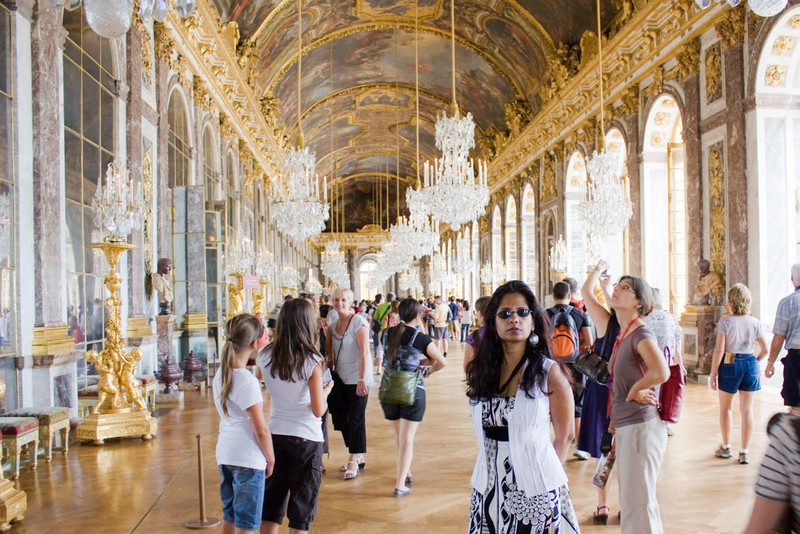 The Hall of Mirrors with it’s gorgeous crystal chandeliers is truly beautiful. 
