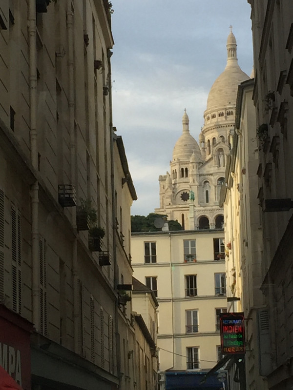 First glimpses: Sacre Coeur
