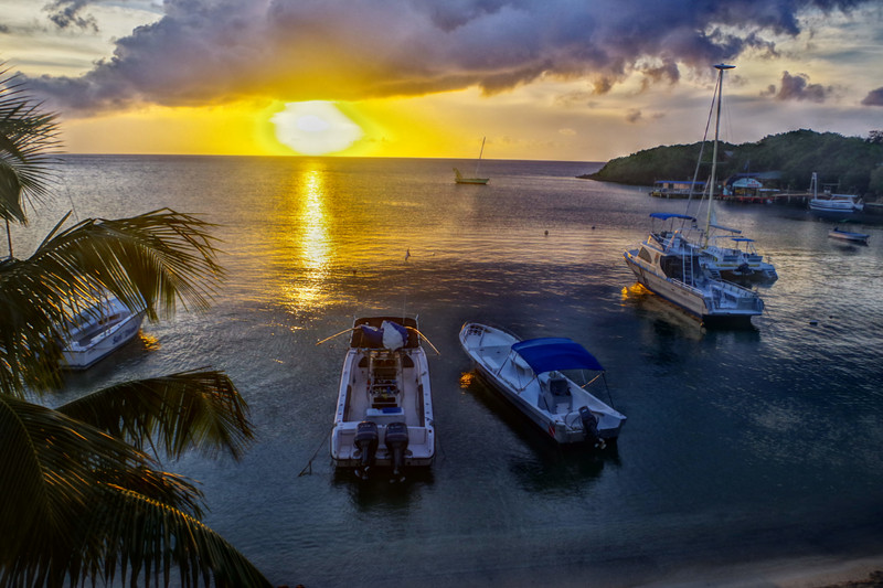 Sunset from Roatan....with a beer...