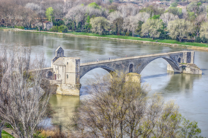 The very famous Pont d'Avignon....
