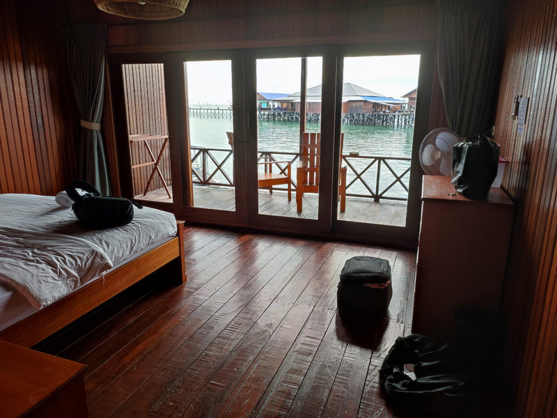My little overwater bungalow for 5 nights...
