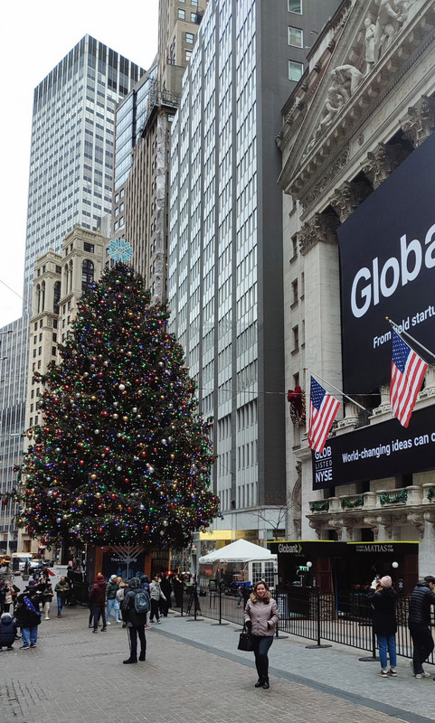 NYSE Christmas Tree