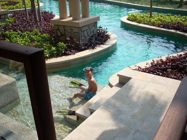 direct access to the pool from the room...cool!