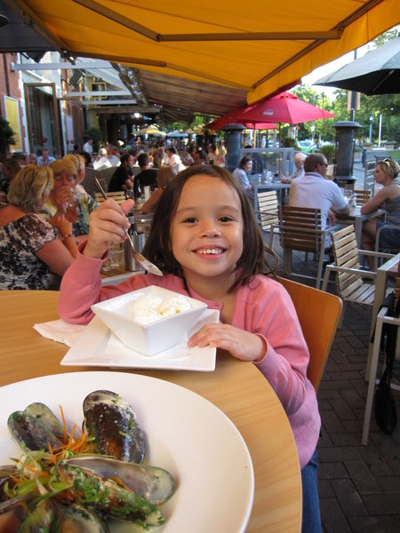 mussels and ice cream...and a lot of smiles...