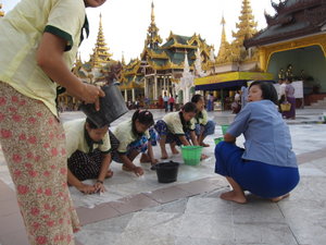 keeping Shwedagon clean