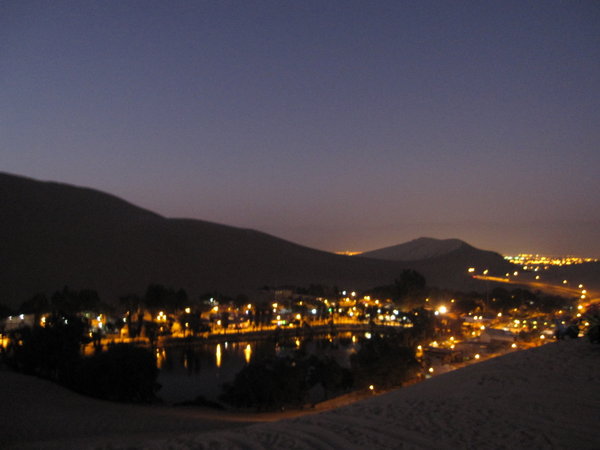 Huacachina oasis after sunset