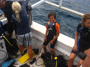 Leslie, ready for his second dive, this time we are on the same boat...same dive site!