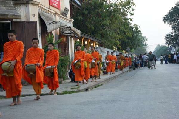 Hundreds of Monks
