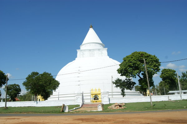 Tissa temple