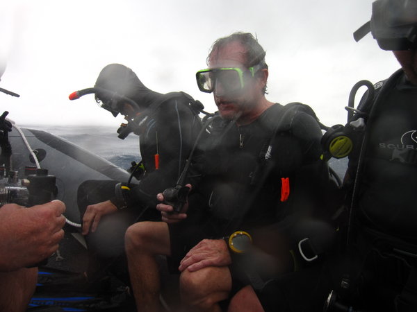 ok, we have few nasty rains...who cares, 14 dives in 3 days....not much time to get in the sun/rain...