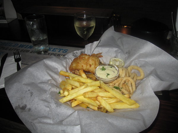 After the mussels....the fish and chips! Yammie!