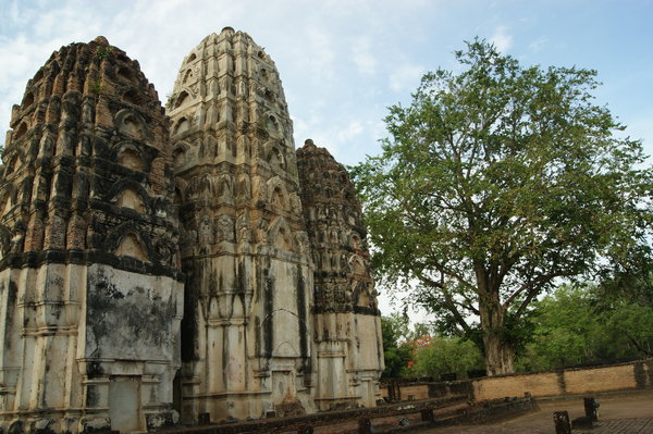 back of Wat Si Sawai