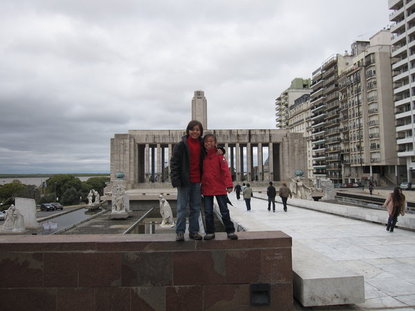 Ready to explore the Monumento Nacional a la Bandera