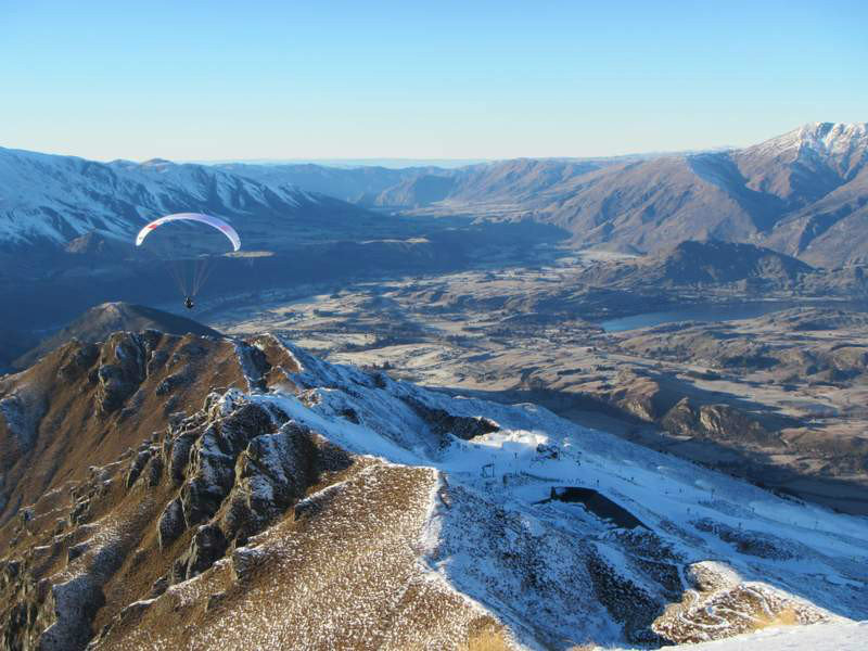 Coronet Peak...and this is paragliding, not hang gliding...