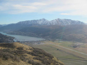 Queenstown, Lake Wakatipu and Queenstown airport...
