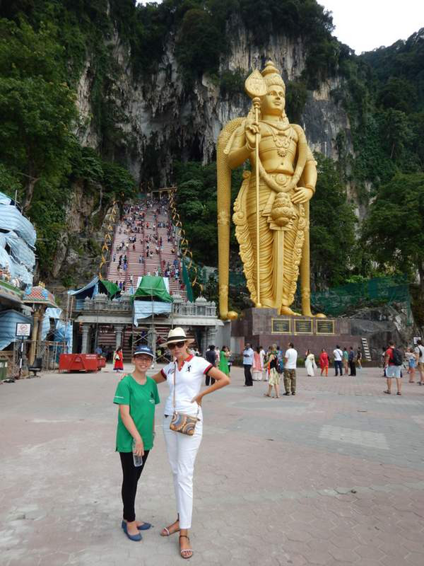 Batu caves....and the mnay steps to come...