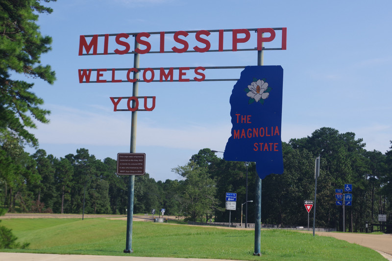 From New Orleans to Memphis, we did cross the all of Mississipi by the Interstate.....there is a lot fo forrest around....