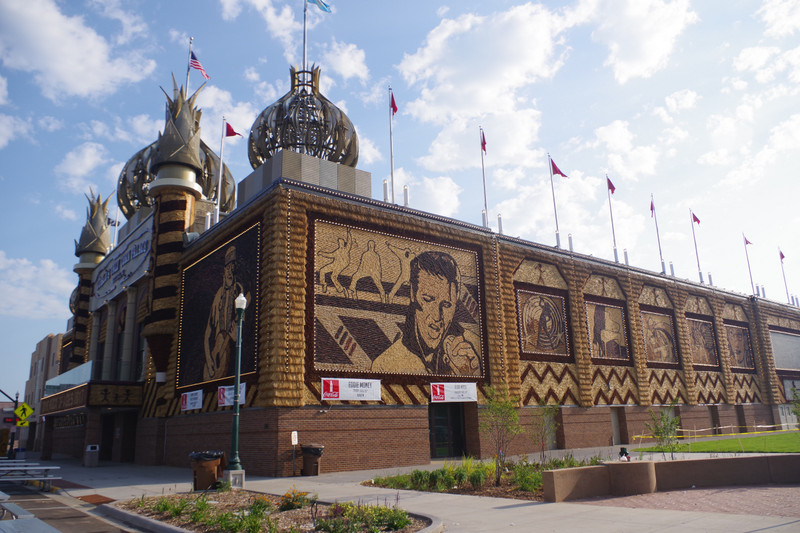 The Corn Palace, on our way to Mt Rushmore...