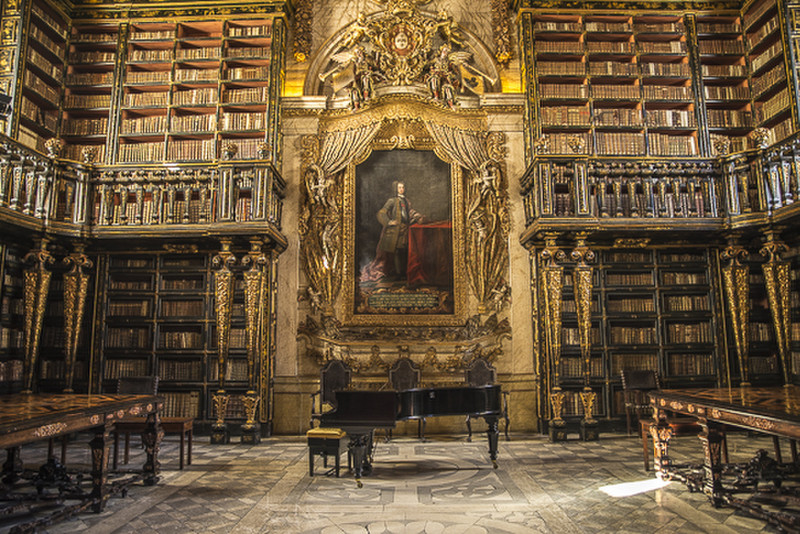 Coimbra Uni library 01