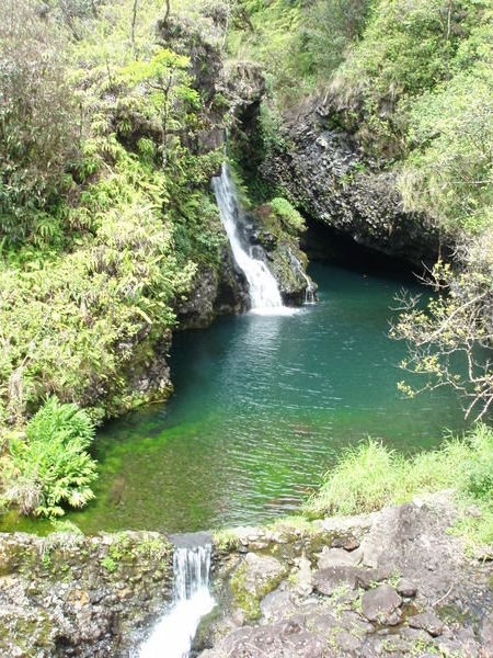 Puohokamoa Falls, Waterfalls along the Road to Hana
