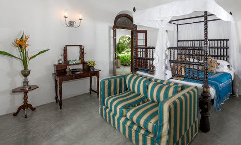 luxury hotel in Kandy