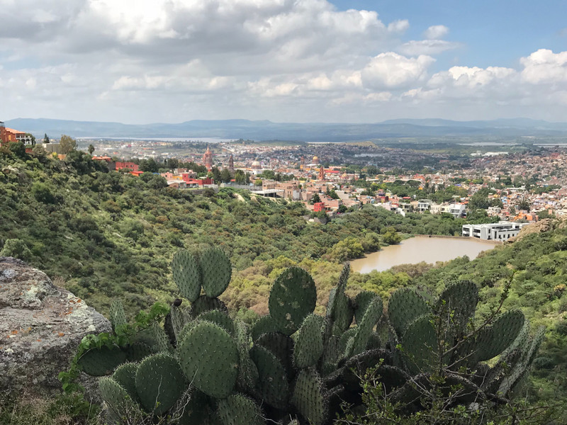San Miguel, Rio Laja valley and Guanajuato mountains