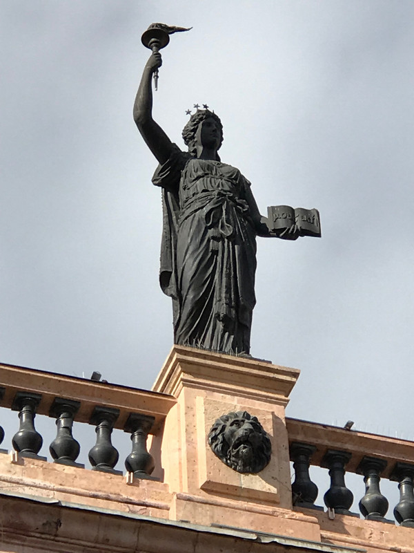 Statue on opera house