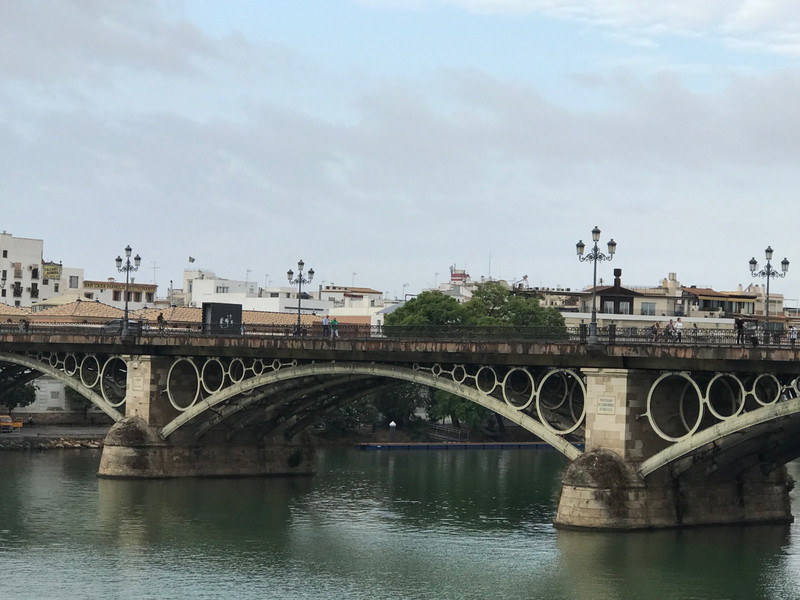 Puente Triano 